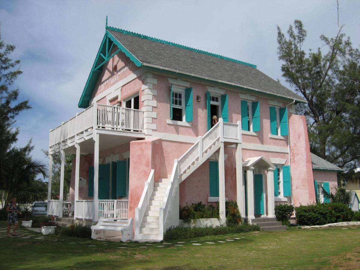 Sky Beach Club Bungalow Cabin Governors Harbour Exterior foto